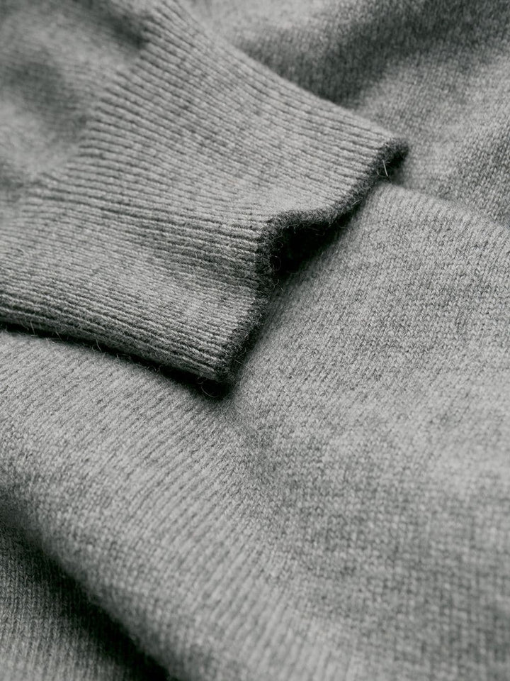 Brunello Cucinelli Topwear 54 Brunello Cucinelli Sweaters Grey Brunello Cucinelli Sweaters Grey Brand